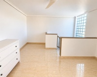 Reventa - Apartamento / Dúplex - Orihuela Costa - Punta Prima