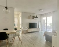 Reventa - Apartamento / Dúplex - Orihuela Costa - Villamartín