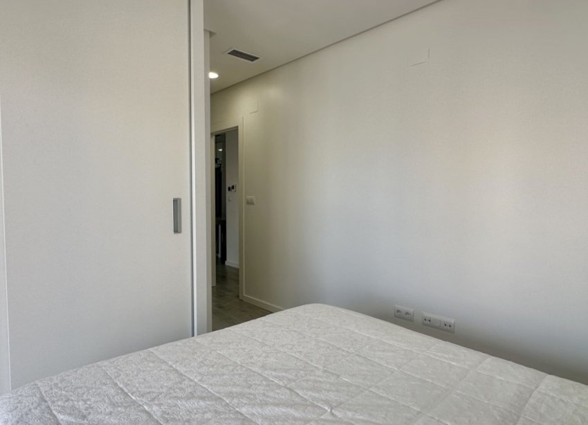 Reventa - Apartamento / Dúplex - Orihuela Costa - Villamartín