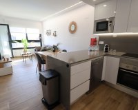 Reventa - Apartamento / Dúplex - Orihuela Costa - Villamartín