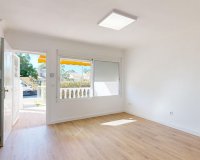 Reventa - Apartamento / Dúplex - Orihuela Costa - Villamartín