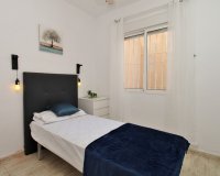 Reventa - Apartamento / Dúplex - Orihuela Costa - Villamartín