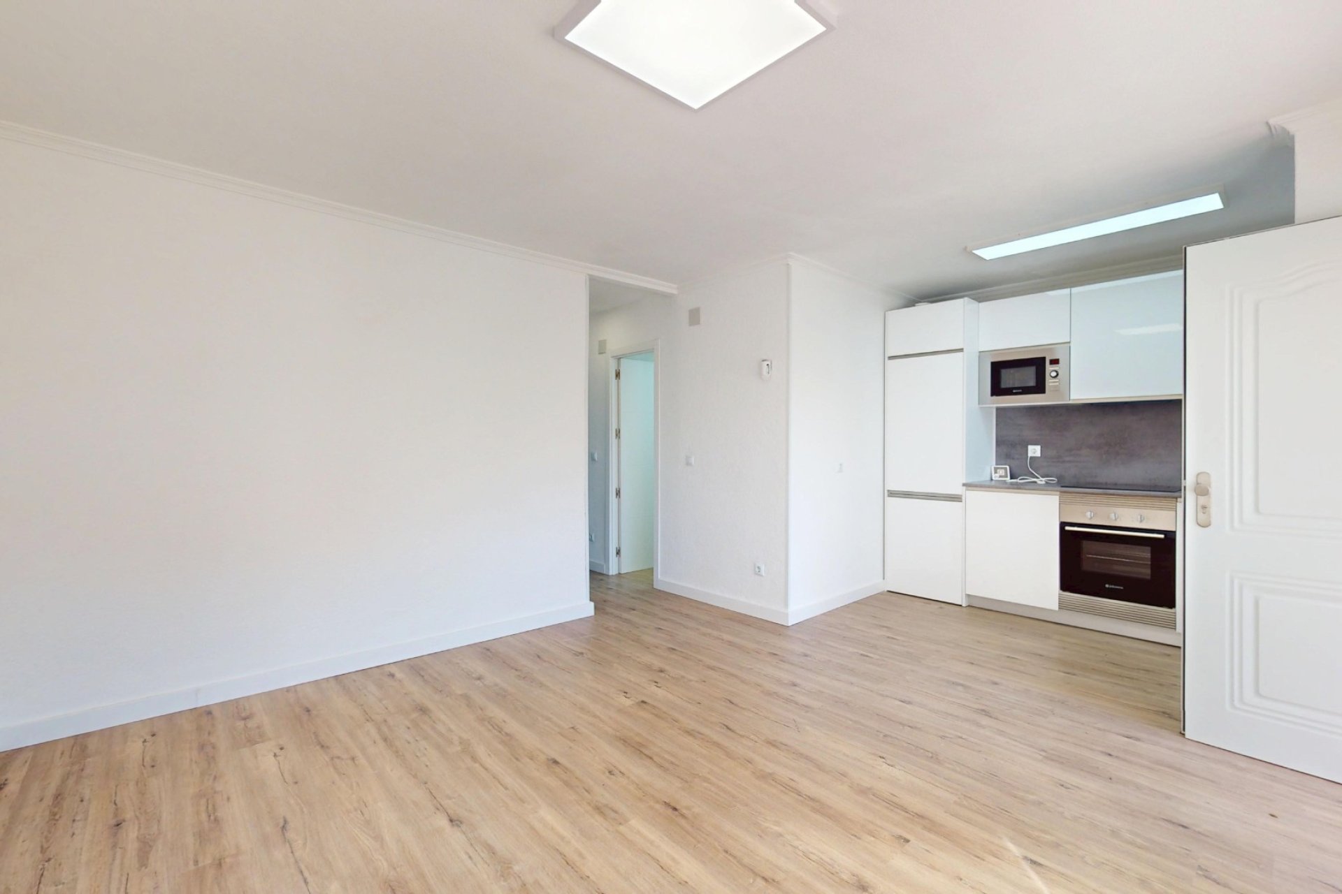 Reventa - Apartamento / Dúplex - Orihuela Costa - Villamartín