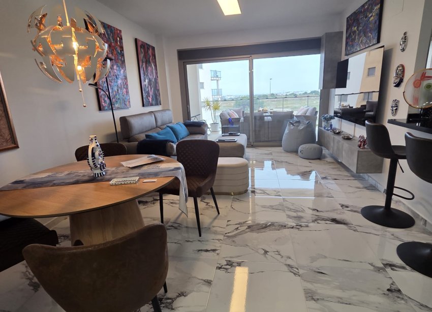 Reventa - Apartamento / Dúplex - Orihuela Costa - Villamartín