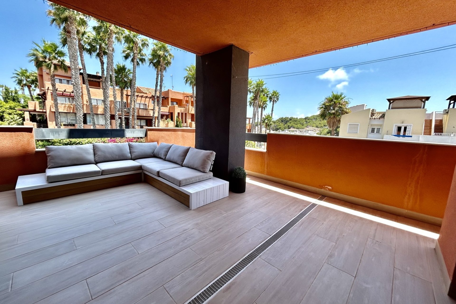 Reventa - Apartamento / Dúplex - Orihuela Costa - Villamartín