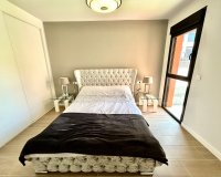 Reventa - Apartamento / Dúplex - Orihuela Costa - Villamartín