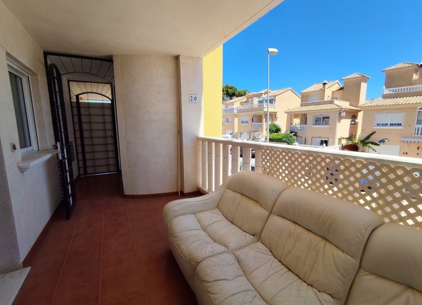 Reventa - Apartamento / Dúplex - Orihuela Costa - Villamartín