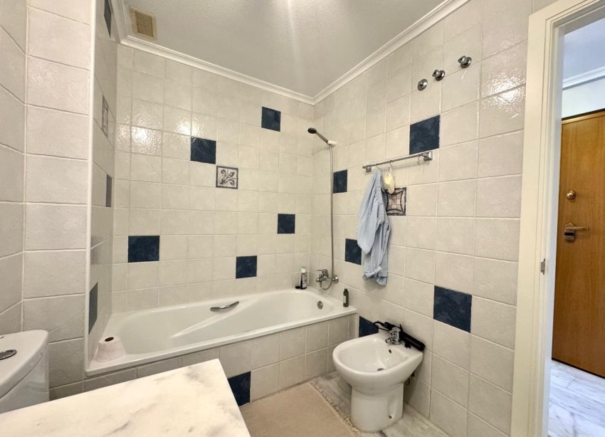 Reventa - Apartamento / Dúplex - Orihuela Costa - Villamartín
