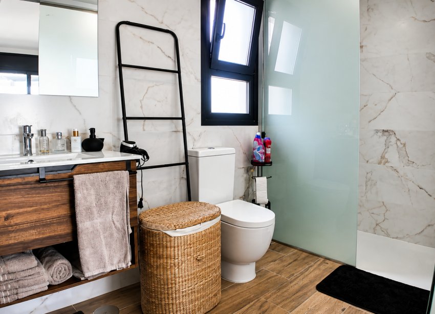 Reventa - Apartamento / Dúplex - Orihuela Costa - Villamartín