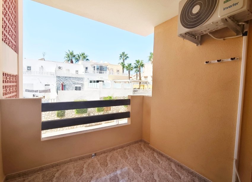 Reventa - Apartamento / Dúplex - Orihuela Costa - Villamartín