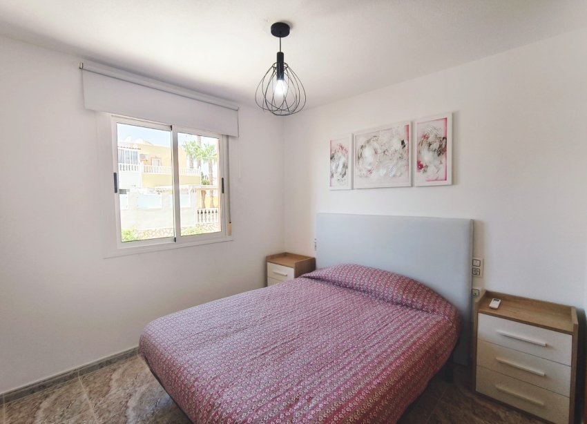 Reventa - Apartamento / Dúplex - Orihuela Costa - Villamartín