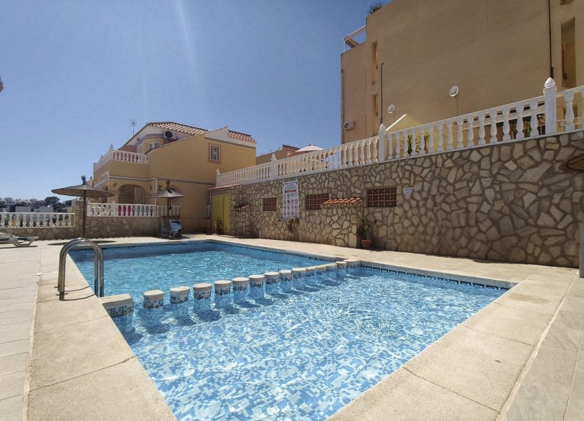 Reventa - Apartamento / Dúplex - Orihuela Costa - Villamartín
