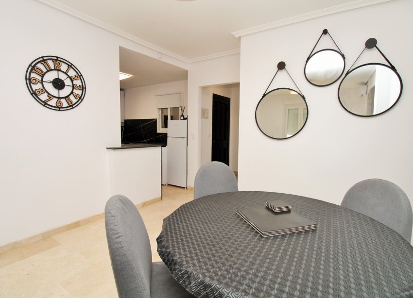 Reventa - Apartamento / Dúplex - Orihuela Costa - Villamartín
