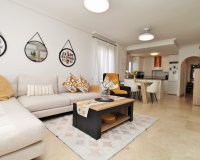 Reventa - Apartamento / Dúplex - Orihuela Costa - Villamartín