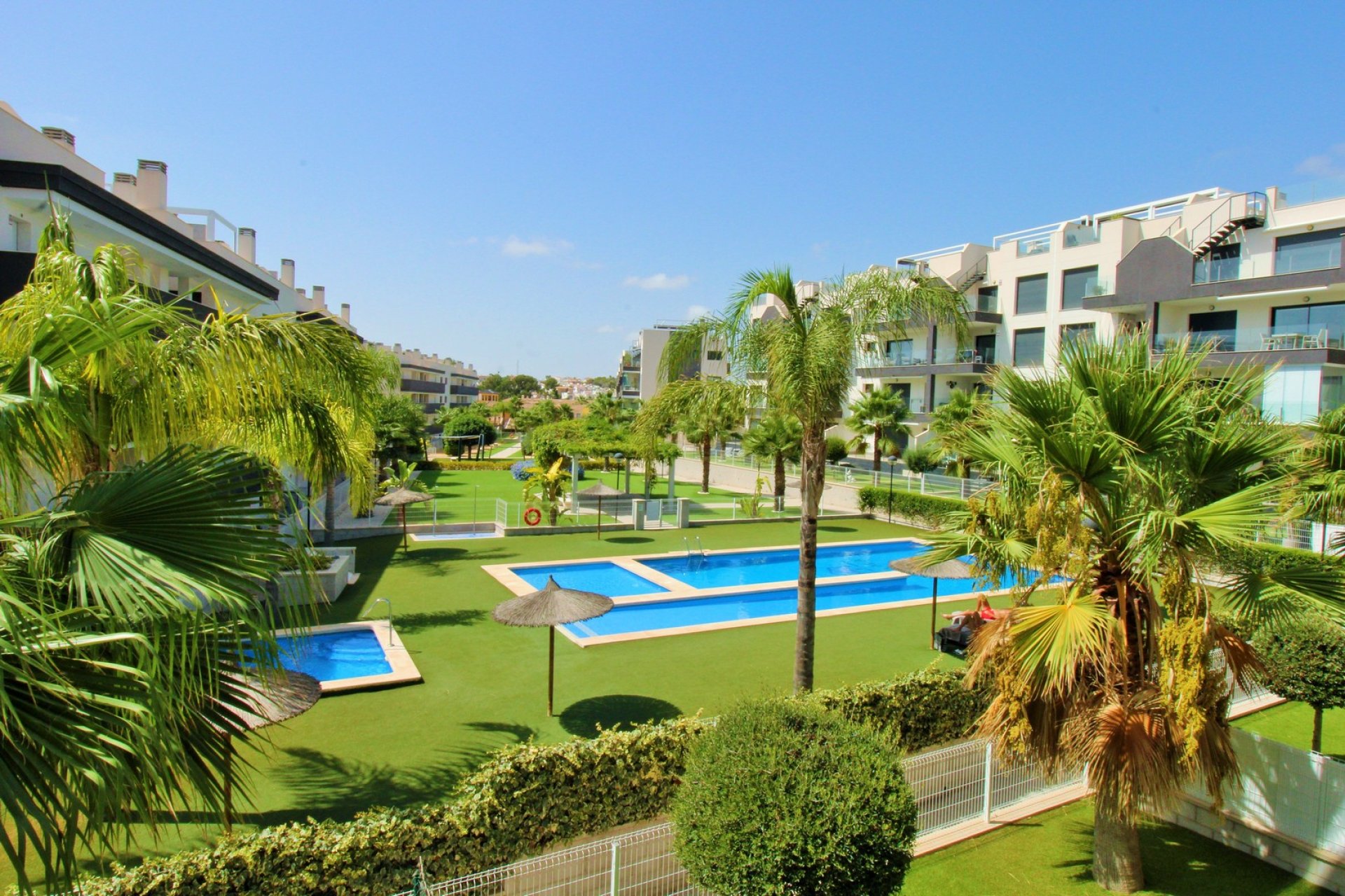 Reventa - Apartamento / Dúplex - Orihuela Costa - Villamartín