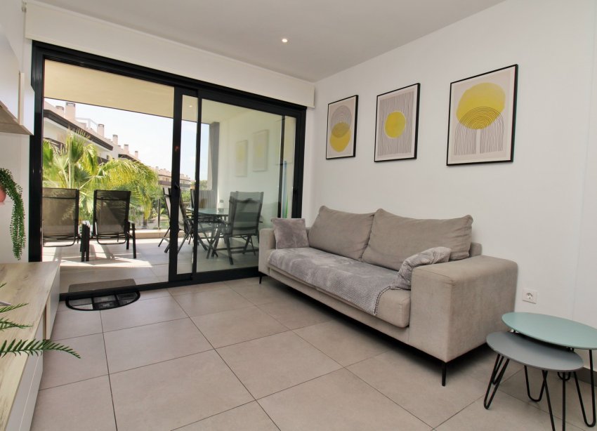 Reventa - Apartamento / Dúplex - Orihuela Costa - Villamartín