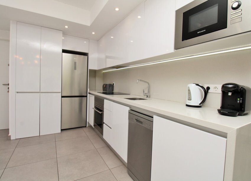Reventa - Apartamento / Dúplex - Orihuela Costa - Villamartín