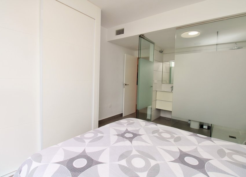 Reventa - Apartamento / Dúplex - Orihuela Costa - Villamartín