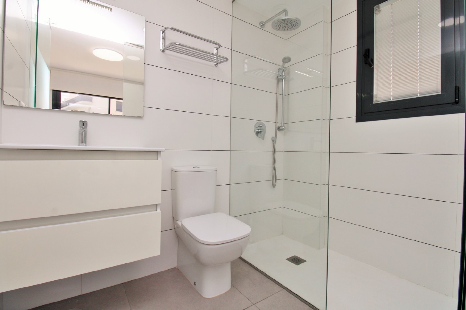 Reventa - Apartamento / Dúplex - Orihuela Costa - Villamartín