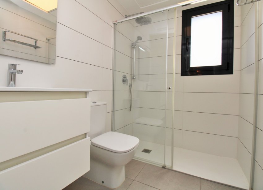 Reventa - Apartamento / Dúplex - Orihuela Costa - Villamartín