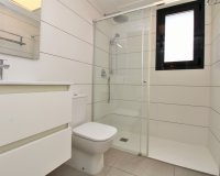 Reventa - Apartamento / Dúplex - Orihuela Costa - Villamartín