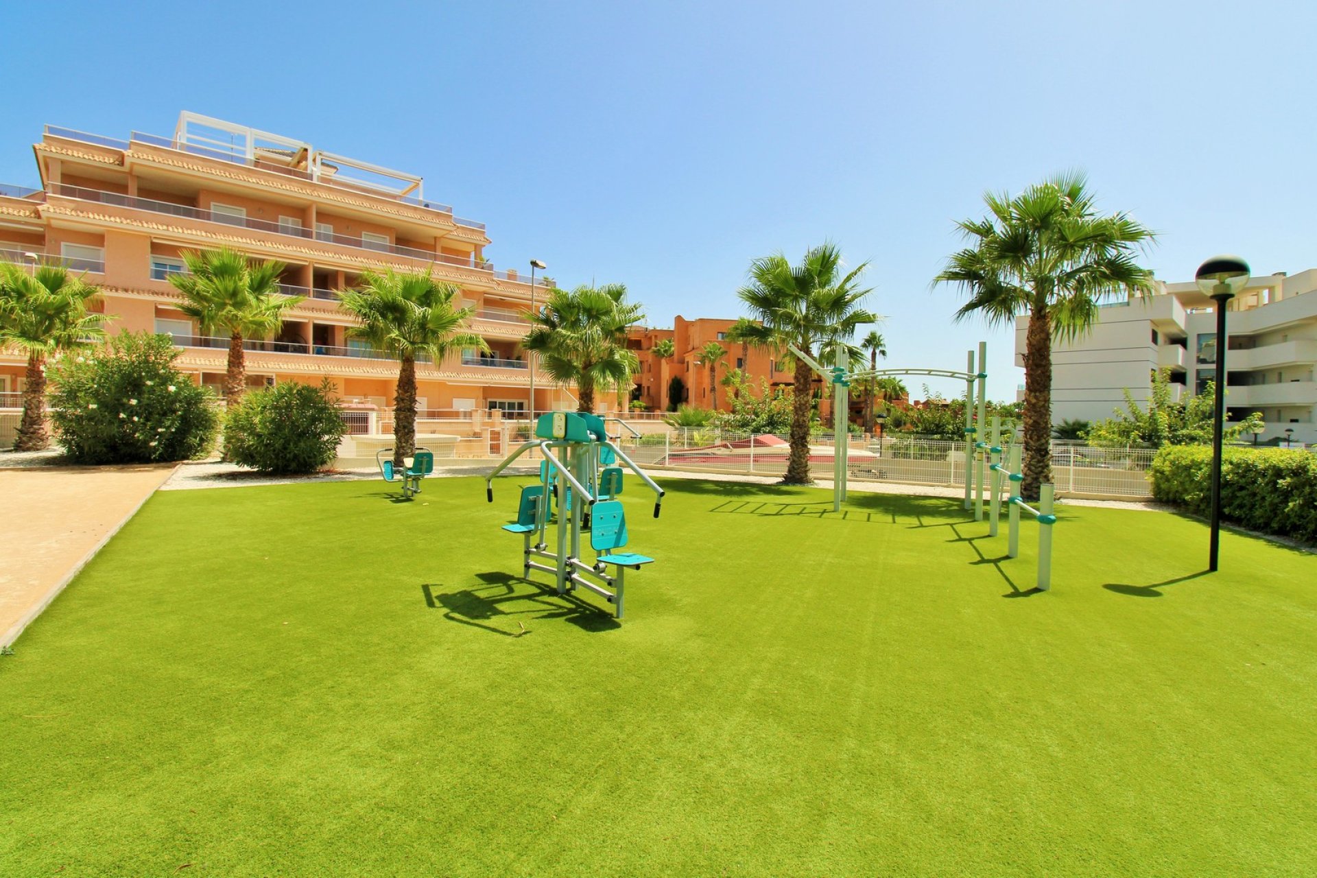 Reventa - Apartamento / Dúplex - Orihuela Costa - Villamartín