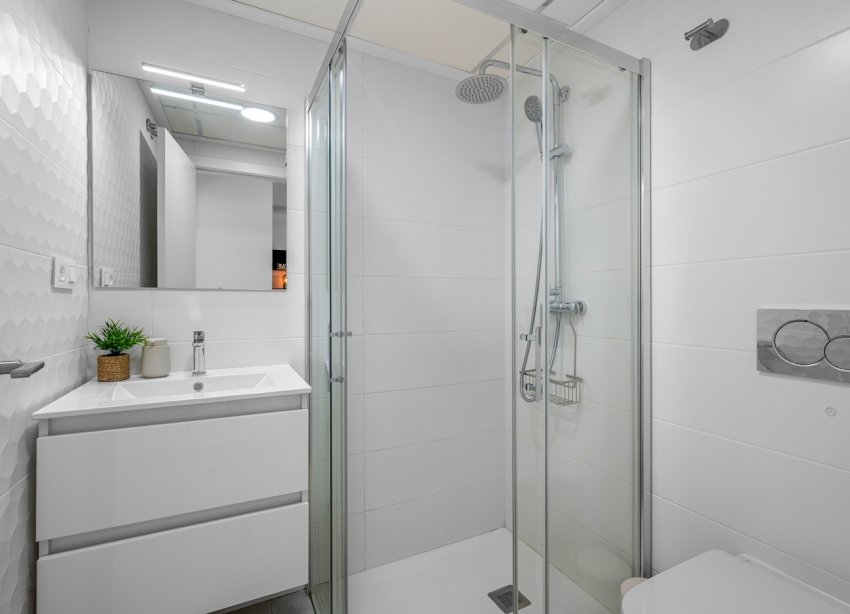 Reventa - Apartamento / Dúplex - Orihuela Costa - Villamartín