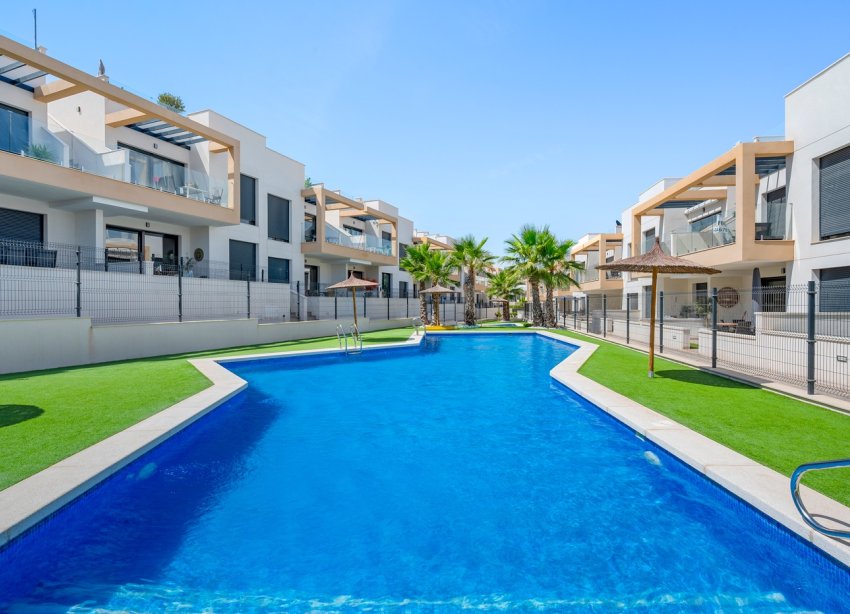 Reventa - Apartamento / Dúplex - Orihuela Costa - Villamartín