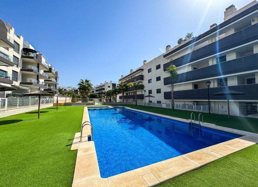 Reventa - Apartamento / Dúplex - Orihuela Costa - Villamartín