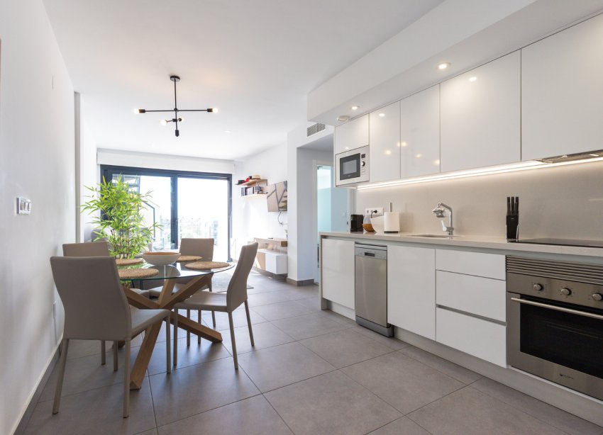 Reventa - Apartamento / Dúplex - Orihuela Costa - Villamartín