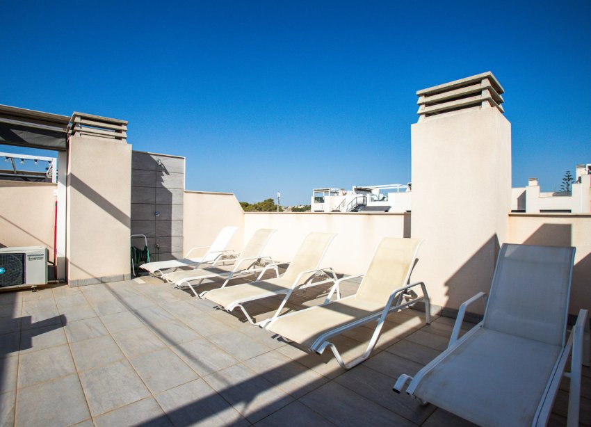 Reventa - Apartamento / Dúplex - Orihuela Costa - Villamartín