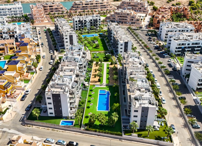 Reventa - Apartamento / Dúplex - Orihuela Costa - Villamartín