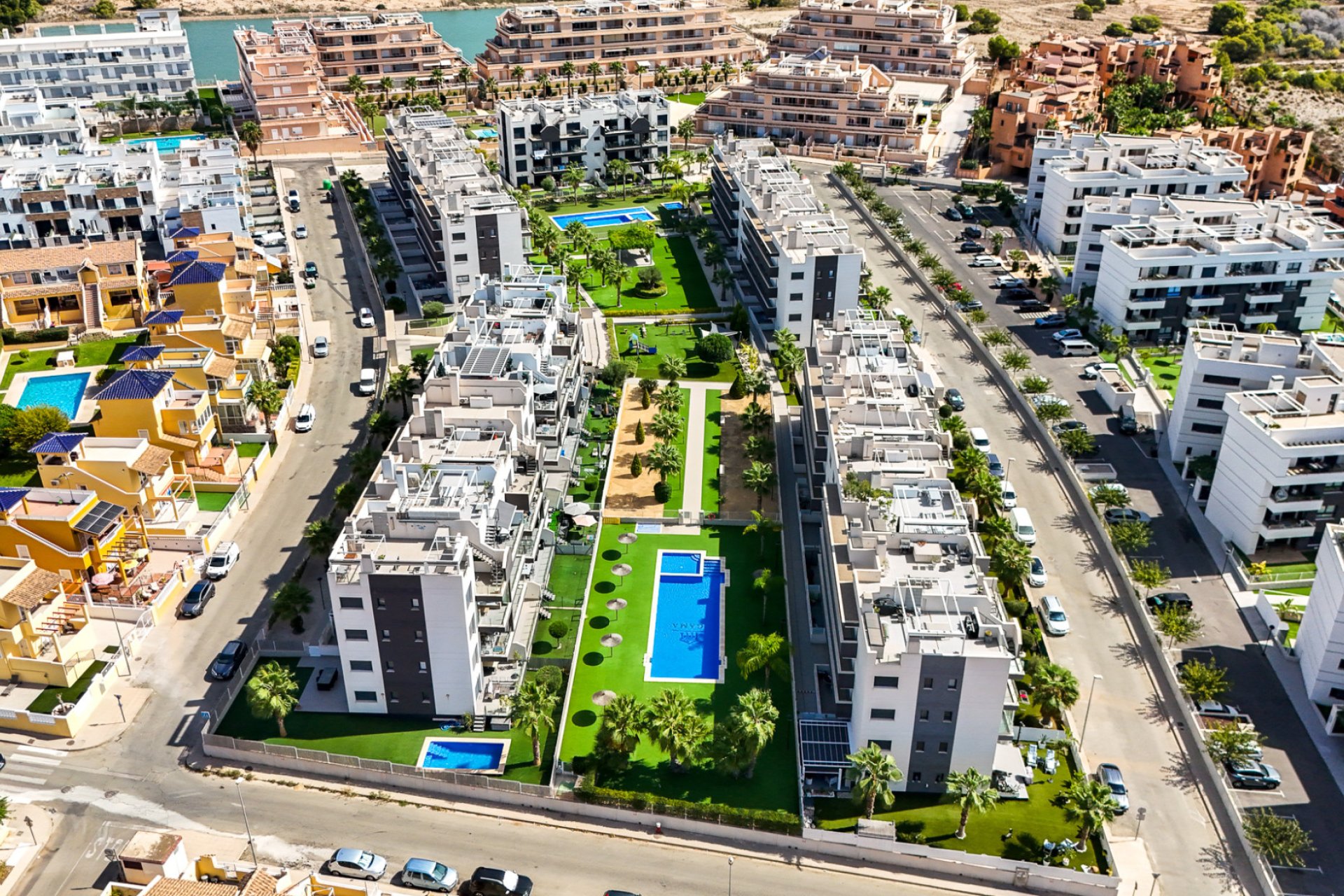 Reventa - Apartamento / Dúplex - Orihuela Costa - Villamartín