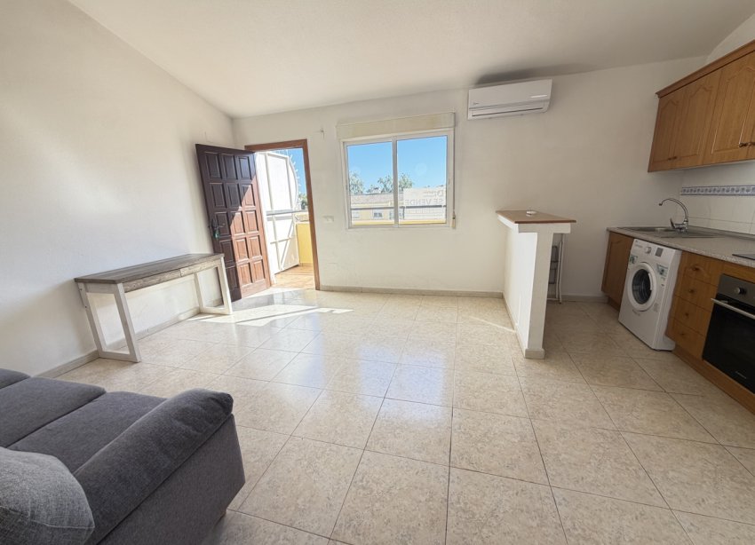 Reventa - Apartamento / Dúplex - Orihuela Costa - Villamartín