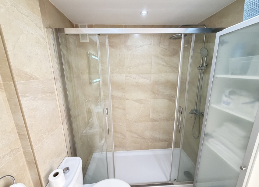Reventa - Apartamento / Dúplex - Orihuela Costa - Villamartín