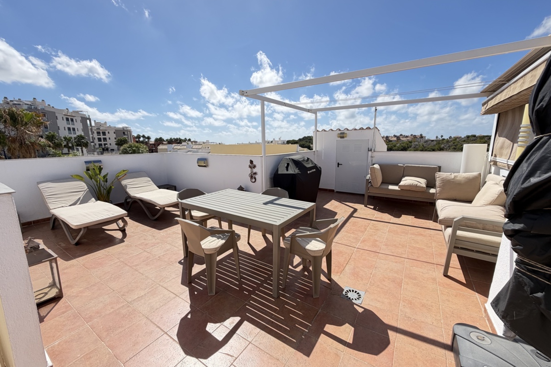 Reventa - Apartamento / Dúplex - Orihuela Costa - Villamartín