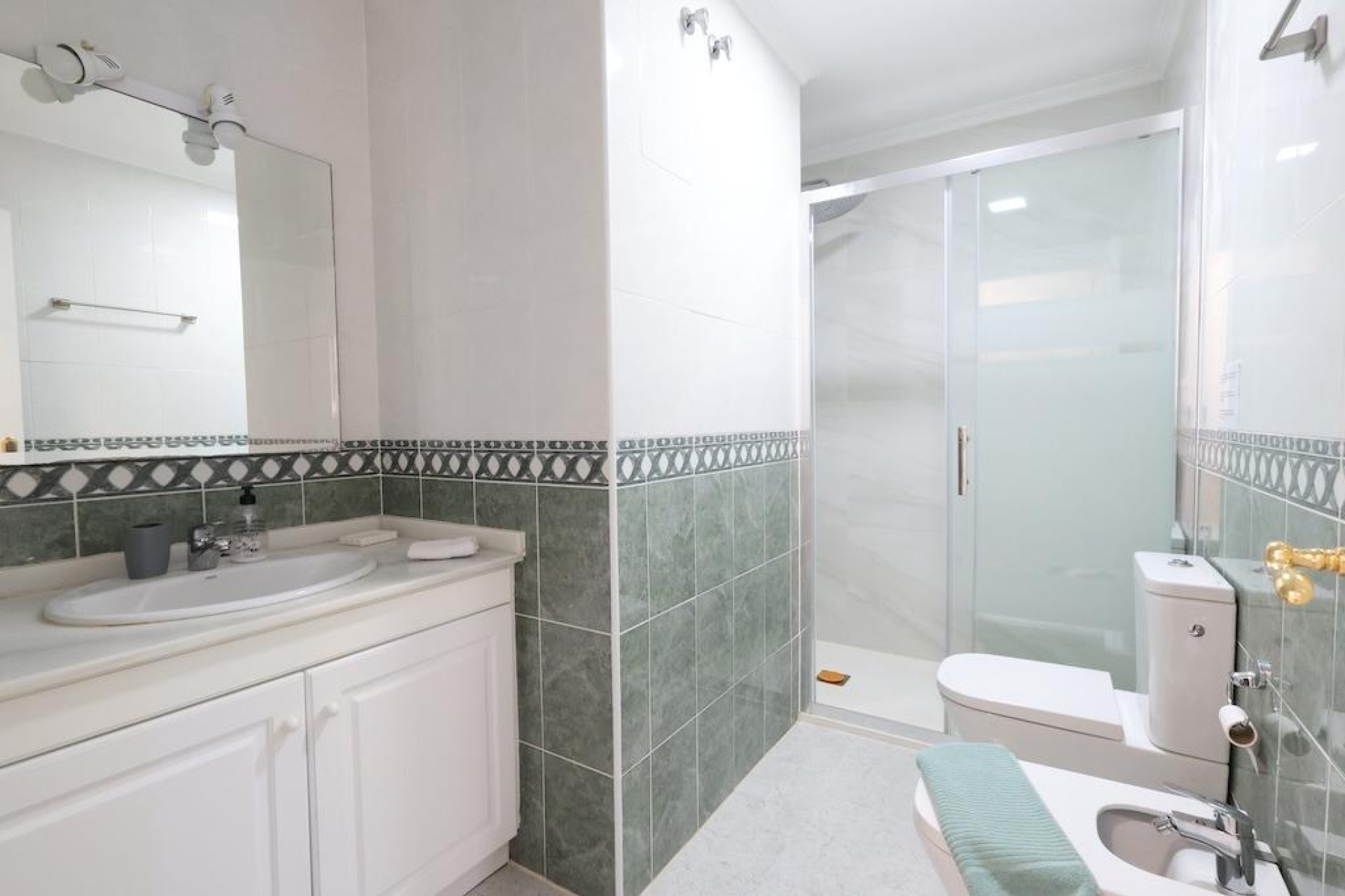 Reventa - Apartamento / Dúplex - Orihuela Costa - Villamartín