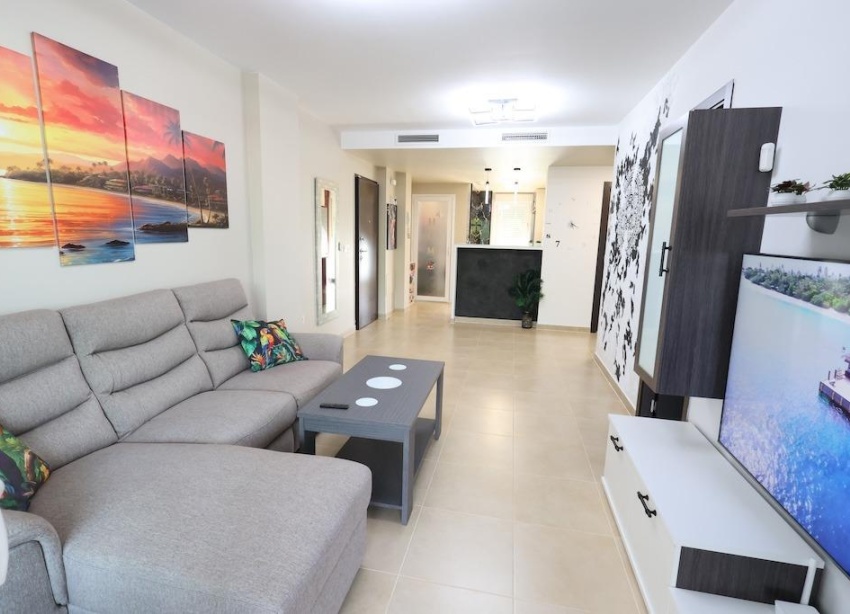 Reventa - Apartamento / Dúplex - Orihuela Costa - Villamartín