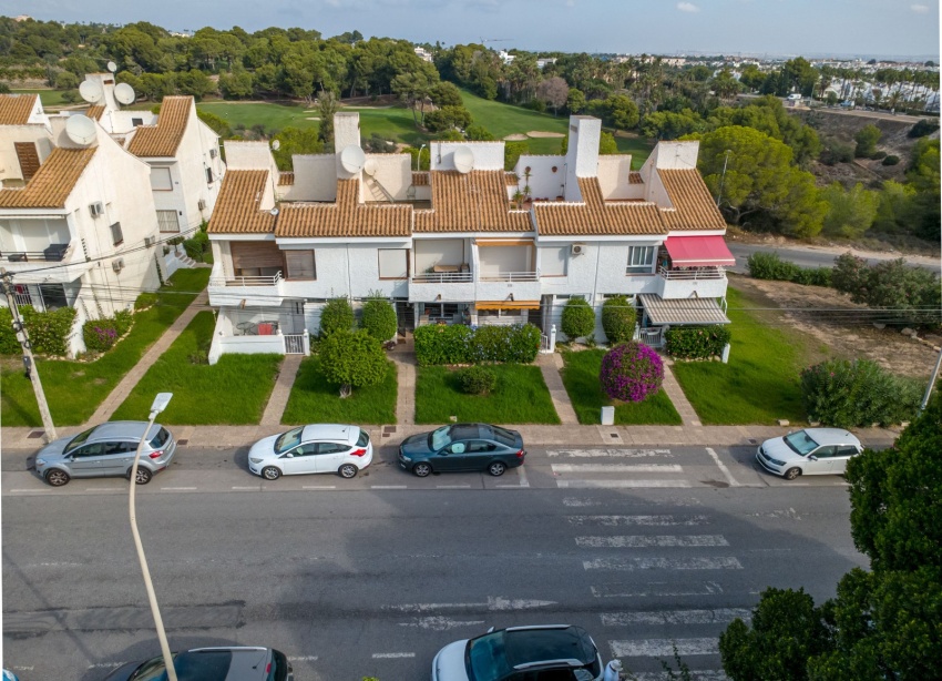 Reventa - Apartamento / Dúplex - Orihuela Costa - Villamartín