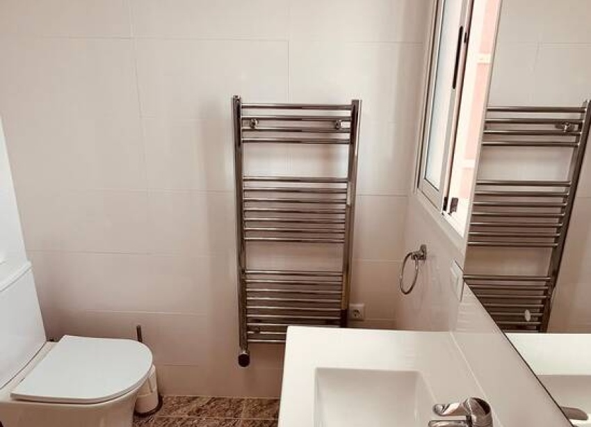Reventa - Apartamento / Dúplex - Orihuela Costa - Villamartín