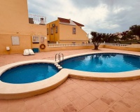 Reventa - Apartamento / Dúplex - Orihuela Costa - Villamartín
