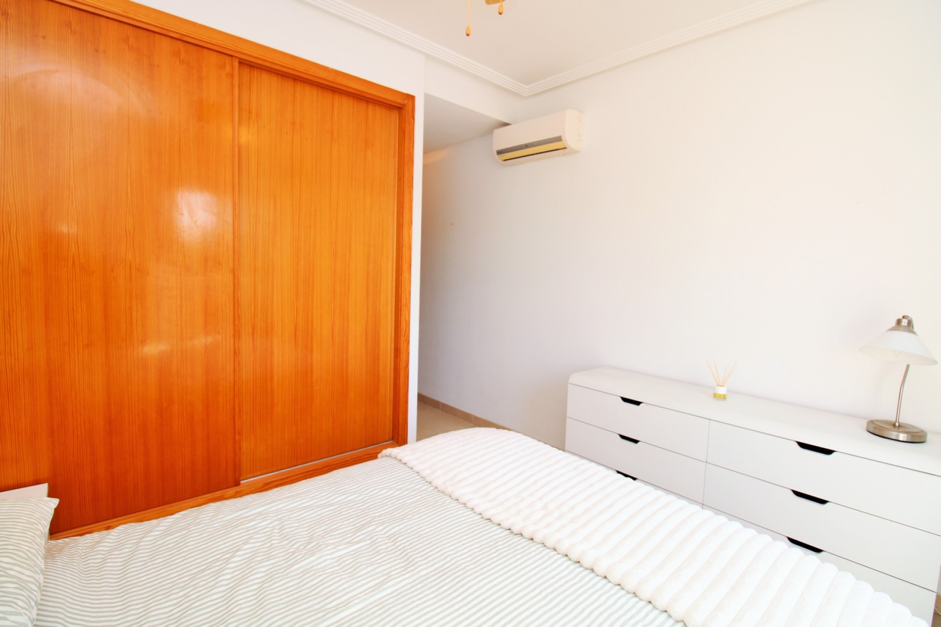 Reventa - Apartamento / Dúplex - Orihuela Costa - Villamartín