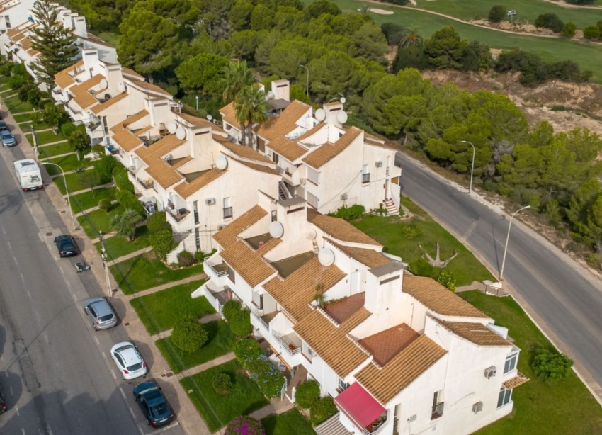 Reventa - Apartamento / Dúplex - Orihuela Costa - Villamartín