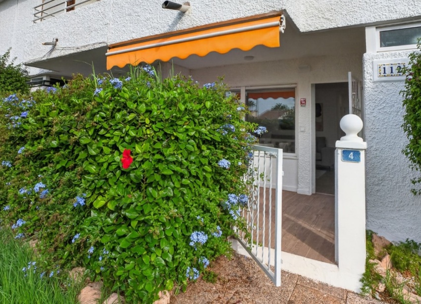 Reventa - Apartamento / Dúplex - Orihuela Costa - Villamartín