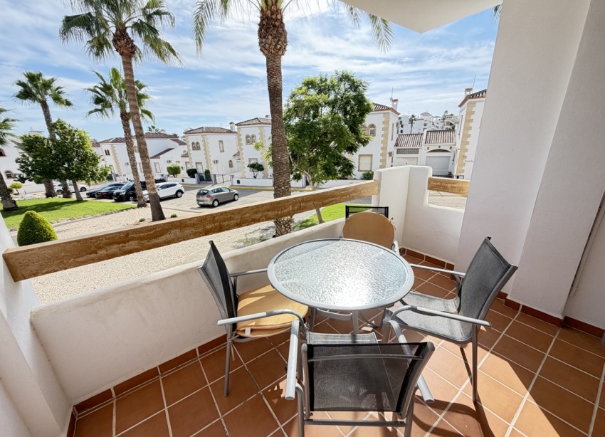 Reventa - Apartamento / Dúplex - Orihuela Costa - Villamartín