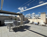 Reventa - Apartamento / Dúplex - Orihuela Costa - Villamartín