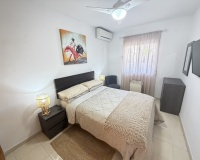 Reventa - Apartamento / Dúplex - Orihuela Costa - Villamartín