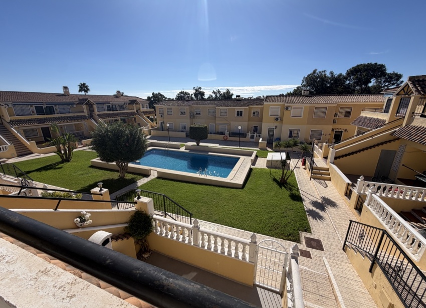 Reventa - Apartamento / Dúplex - Orihuela Costa - Villamartín