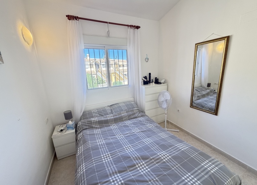 Reventa - Apartamento / Dúplex - Orihuela Costa - Villamartín