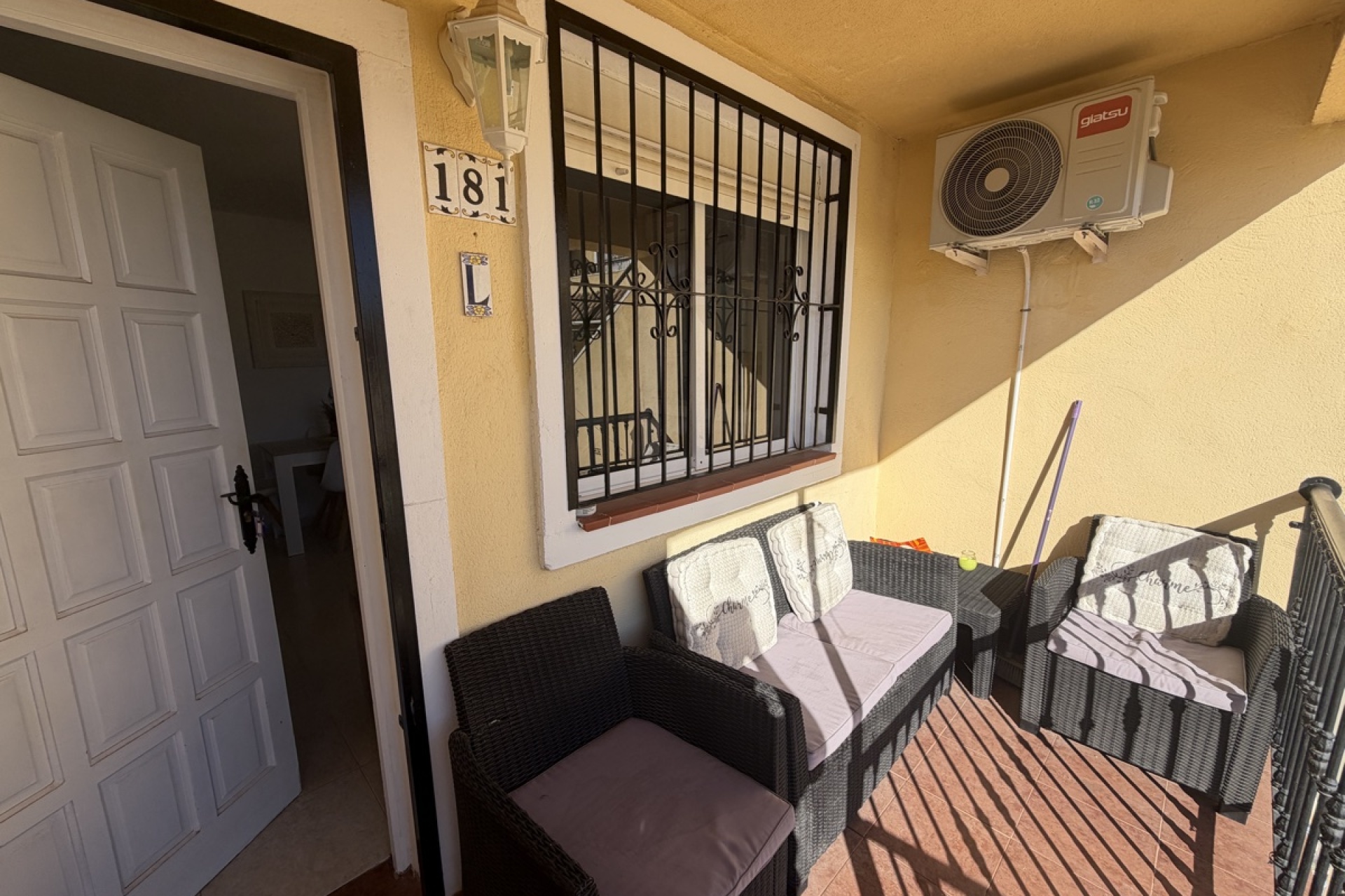 Reventa - Apartamento / Dúplex - Orihuela Costa - Villamartín